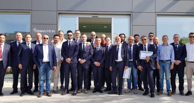 incontro con Colma distrubutore accessori serramenti Master Italy